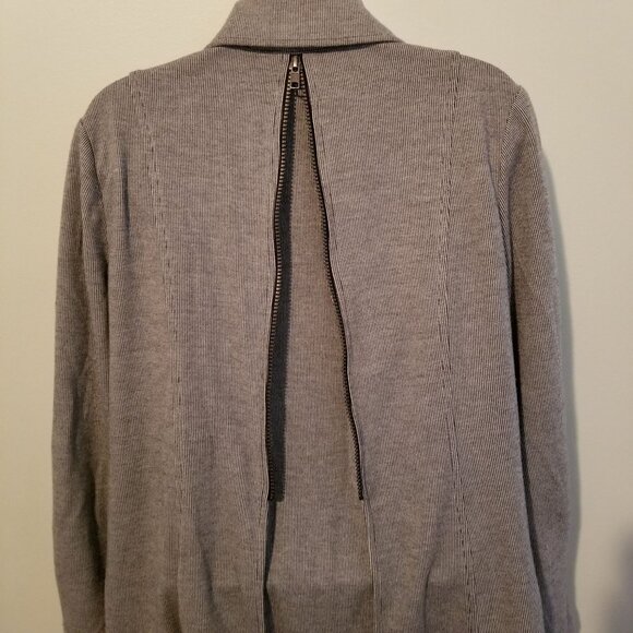 Cabi M Black White Pinstripe Blazer DROP OFF Jacket Ponte Knit Zip Back 5300 - Picture 5 of 8